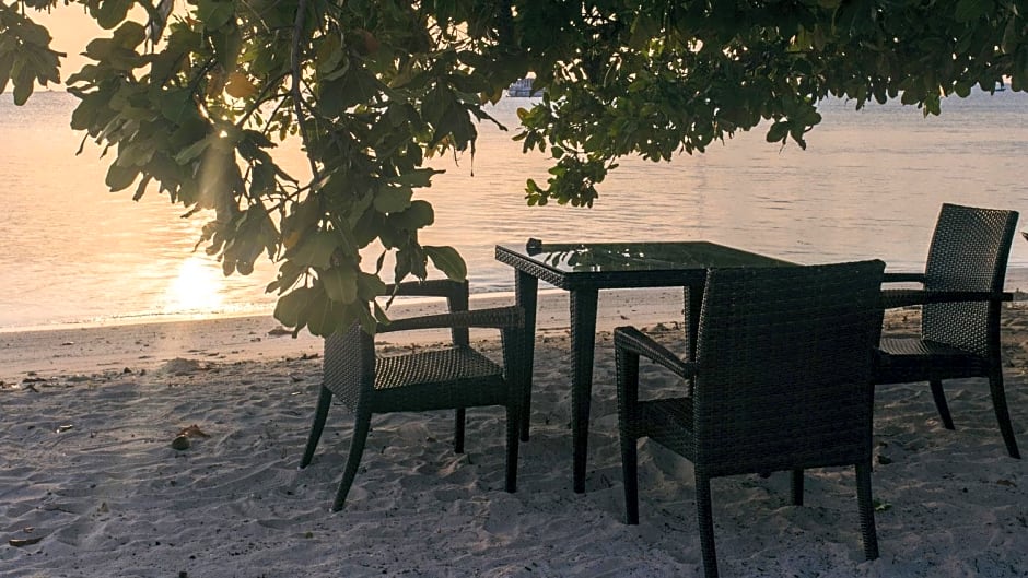 Endheri Sunset Dhangethi