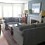 Cow Hollow Inn and Suites