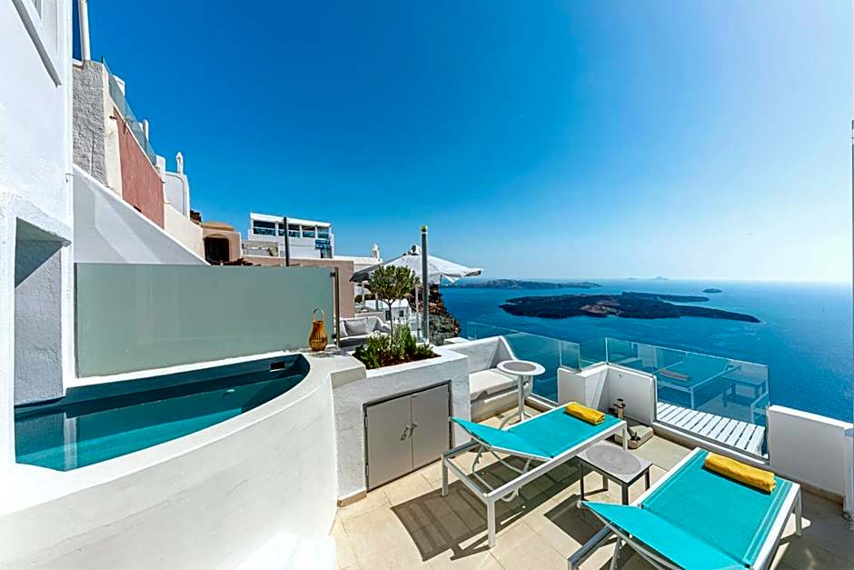 Pearl on the Cliff Hotel & Suites