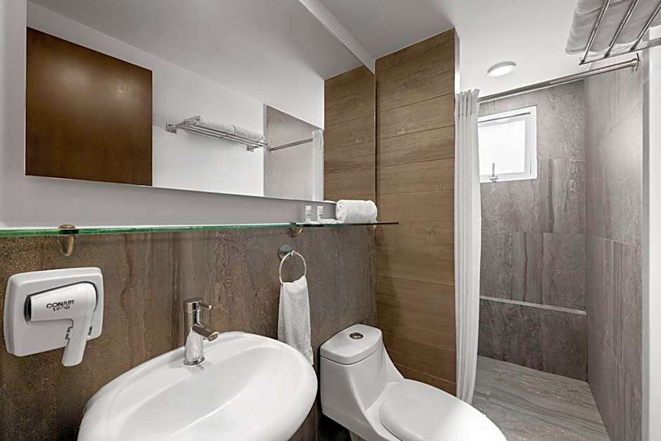 Ramada by Wyndham Tampico Centro