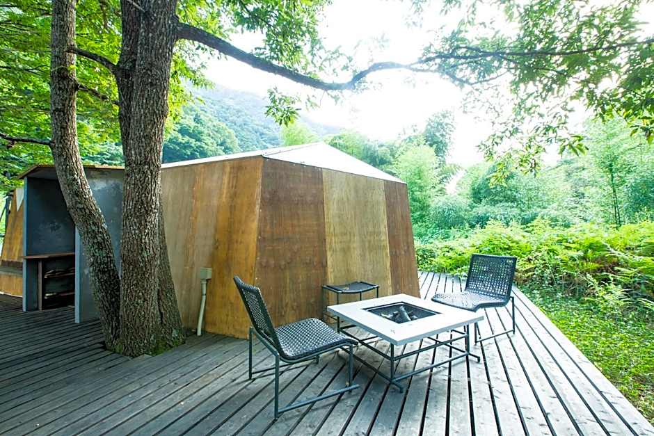 LOOF Tiny House Camp
