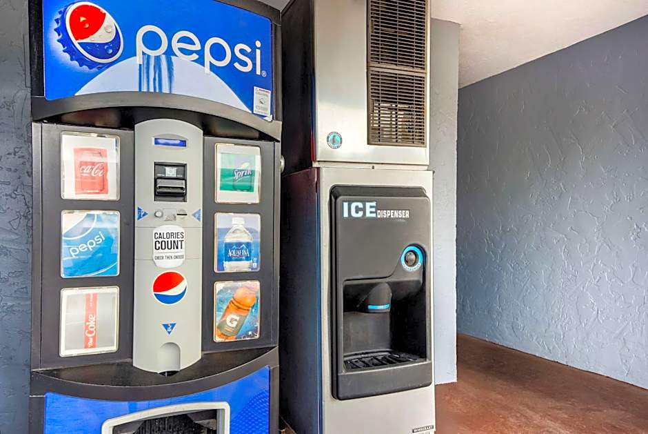 SureStay Hotel by Best Western Sarasota Lido Beach