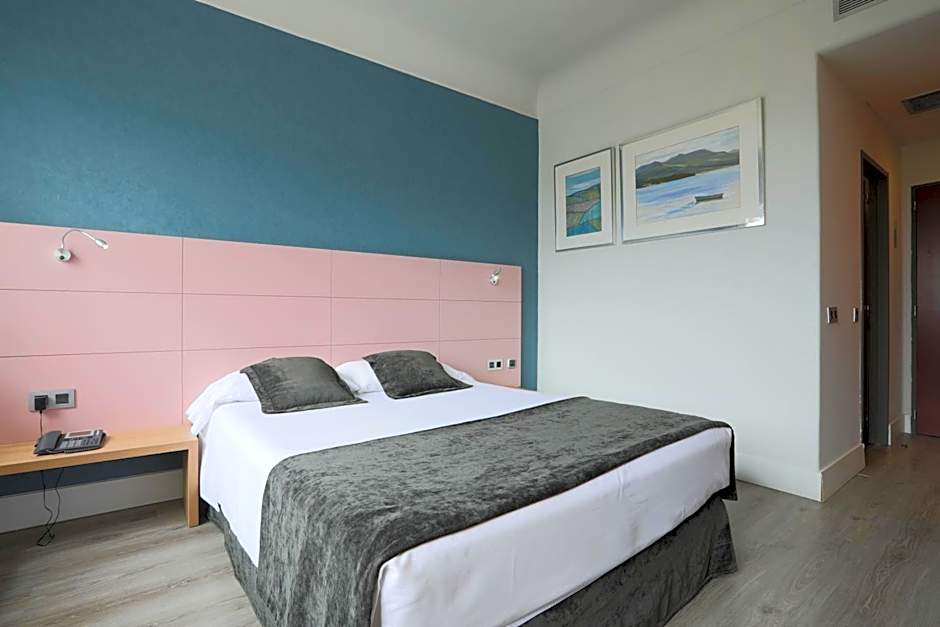 Hotel Chamartin The One