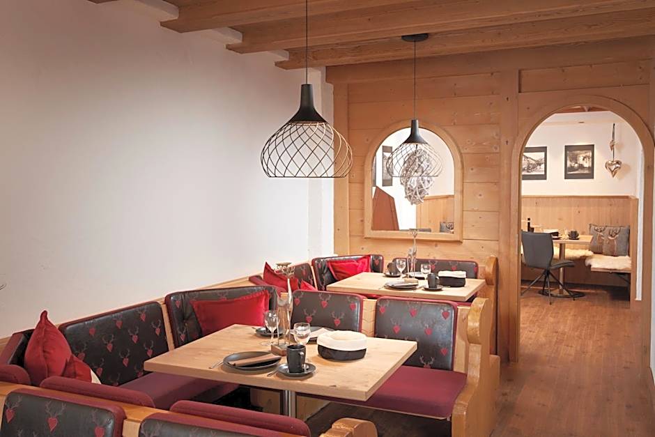 Maximilian Appartements