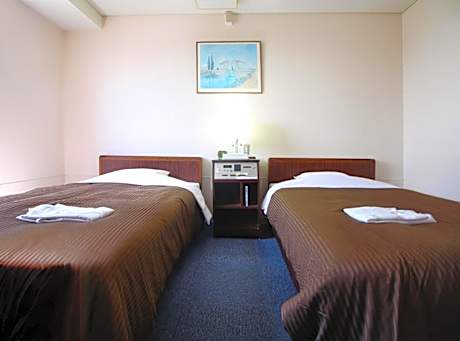 Twin Room - Smoking