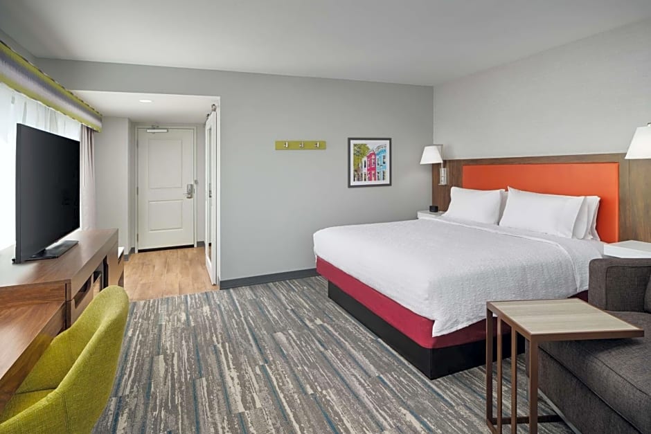 Hampton Inn Towson Downtown