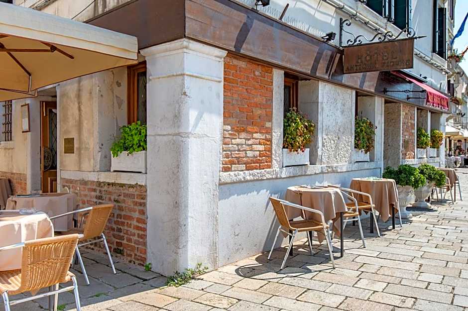 Antiche Figure Hotel