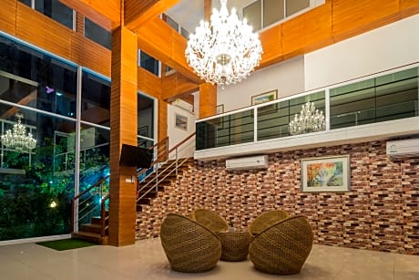 Baan Suan Khunta Golf Resort