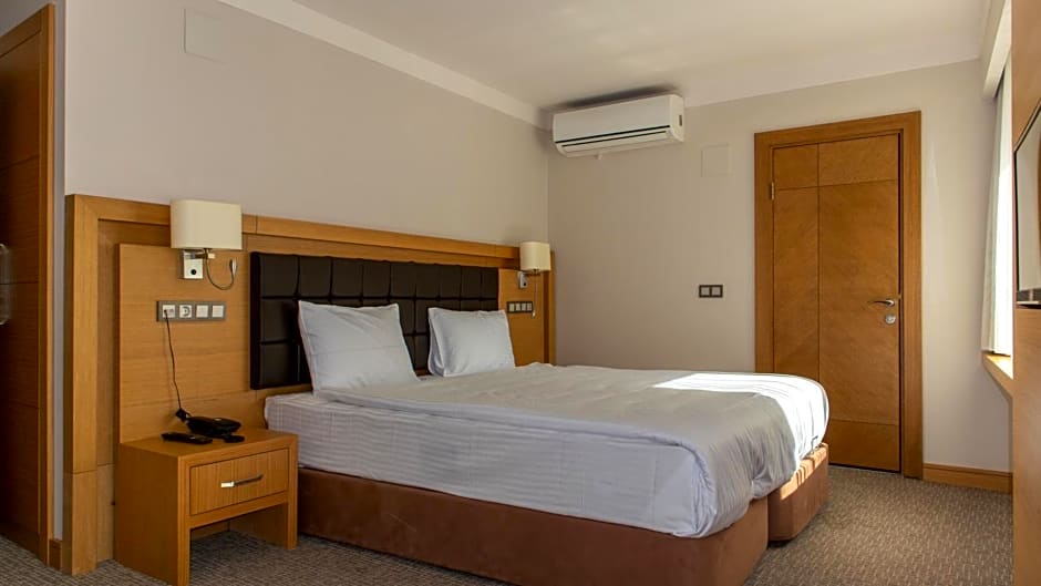 LOTUSPARK HOTEL