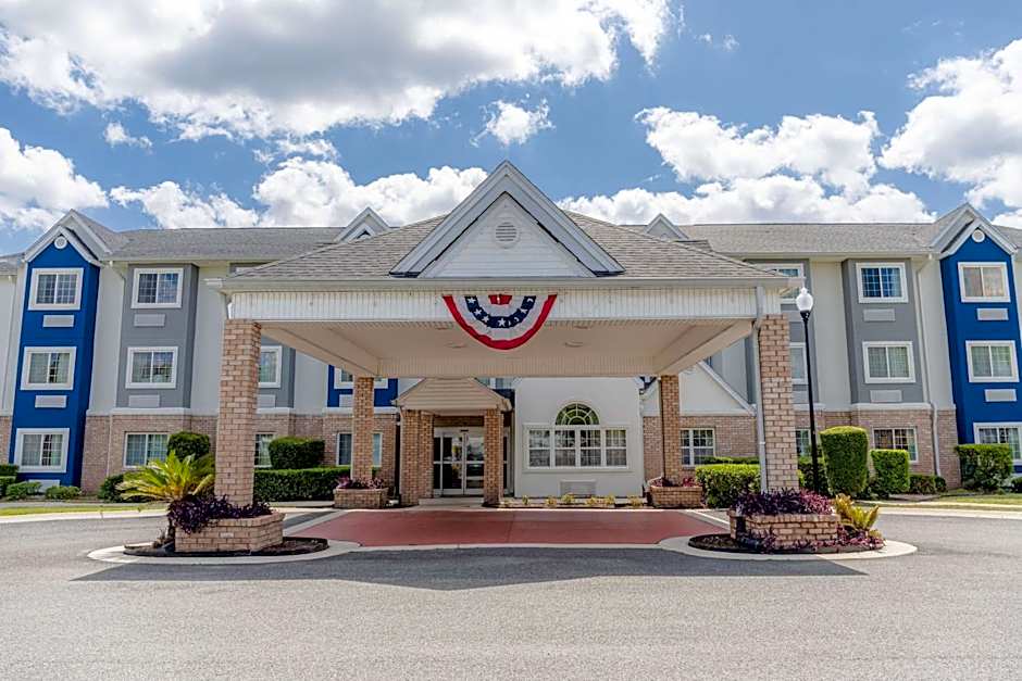 Microtel Inn & Suites by Wyndham Kingsland Naval Base I-95