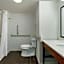 Hampton Inn By Hilton & Suites Pittsburgh/Harmarville