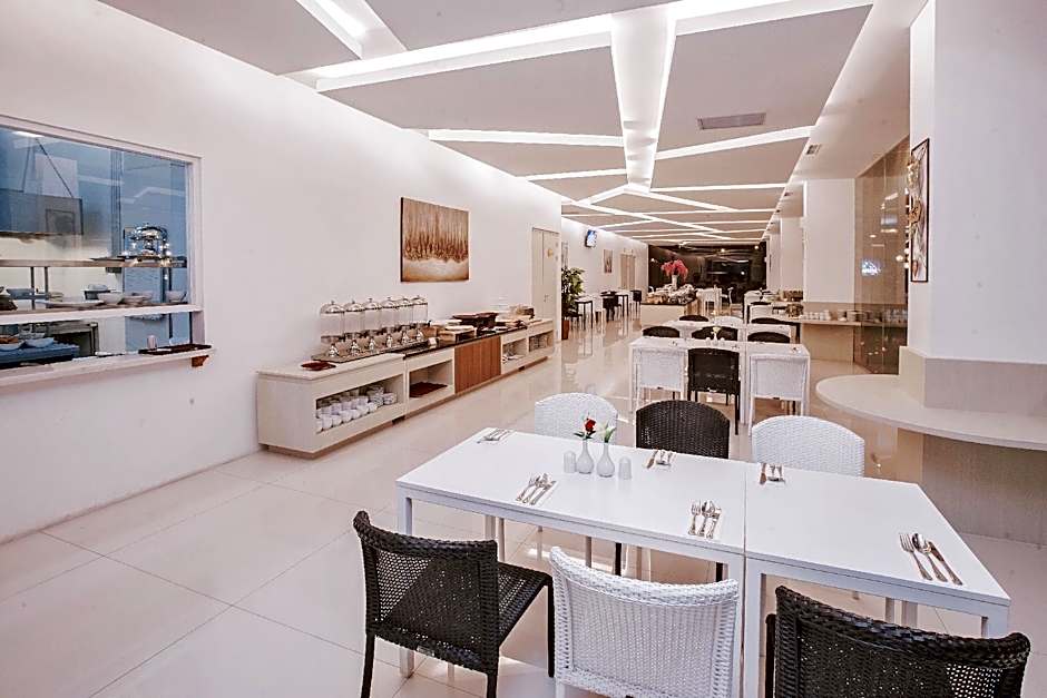 The Azana Hotel Airport Semarang