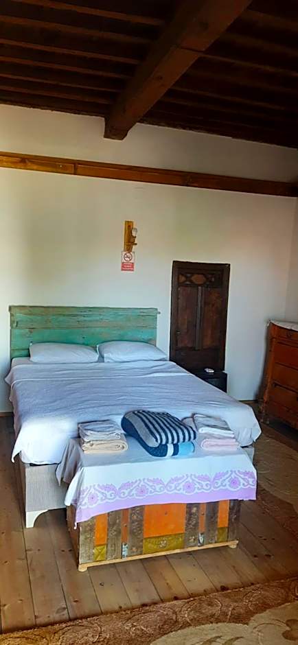 Helvacılar Konağı