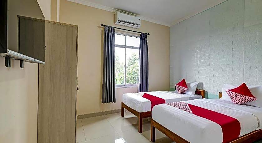 Hotel O Dangau Datuk Guesthouse