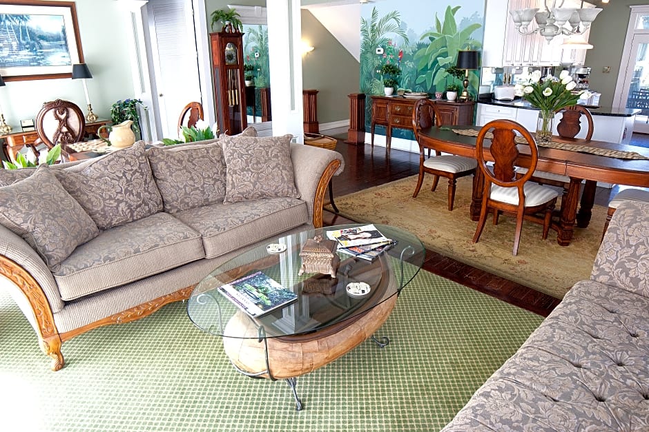 DeSoto Beach Bed & Breakfast