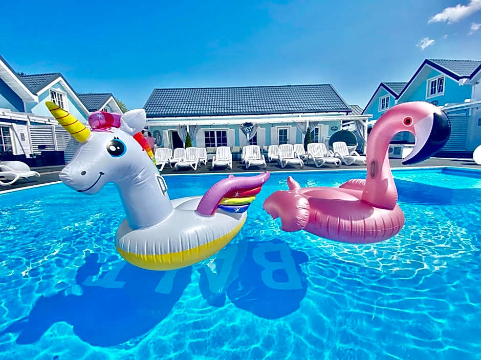 Domki BALTIC FAMILY basen kidsclub rowery