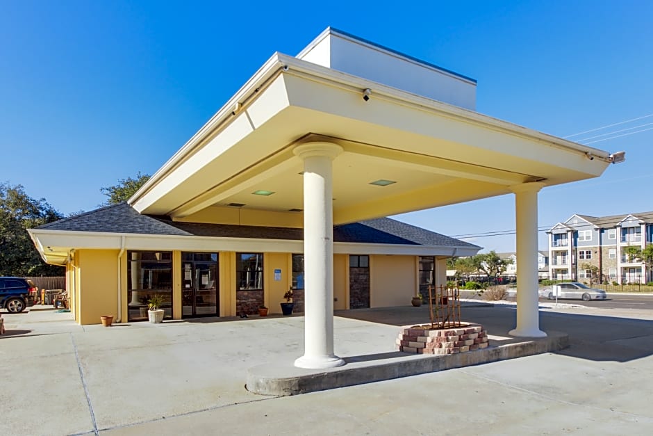 OYO Hotel Ingleside TX