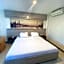 Alexander Hotel Tegal