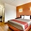 Motel 6-Salina, KS