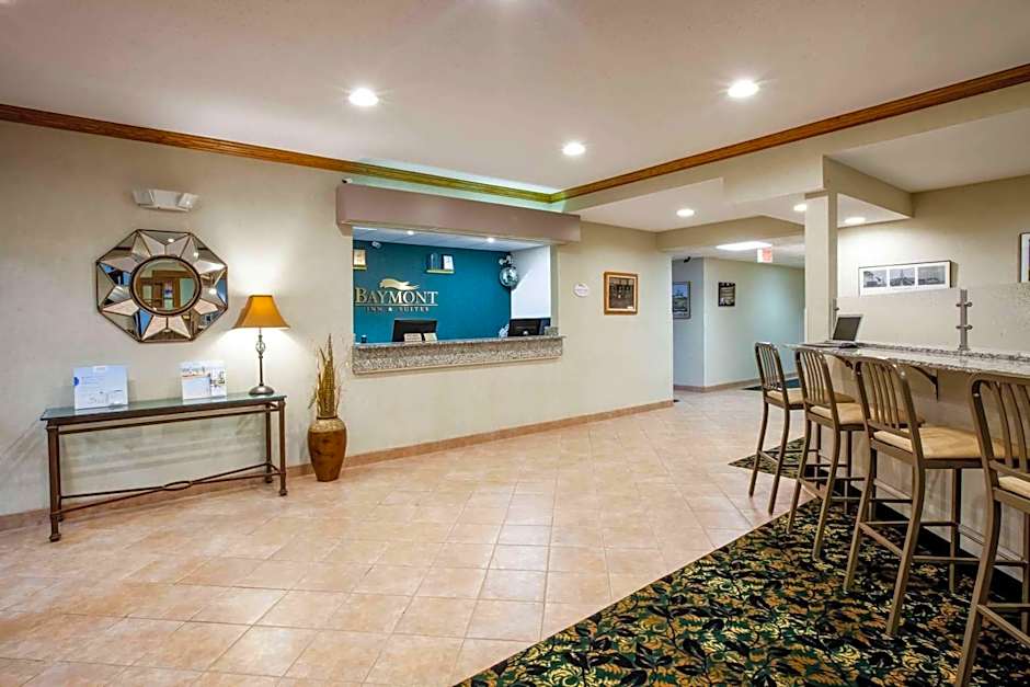 Baymont by Wyndham Mackinaw City
