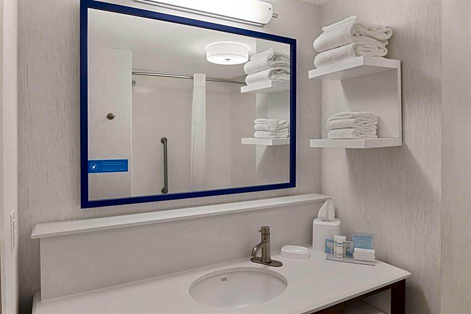 Hampton Inn By Hilton Lagrange