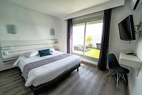 Double Room with Terrace