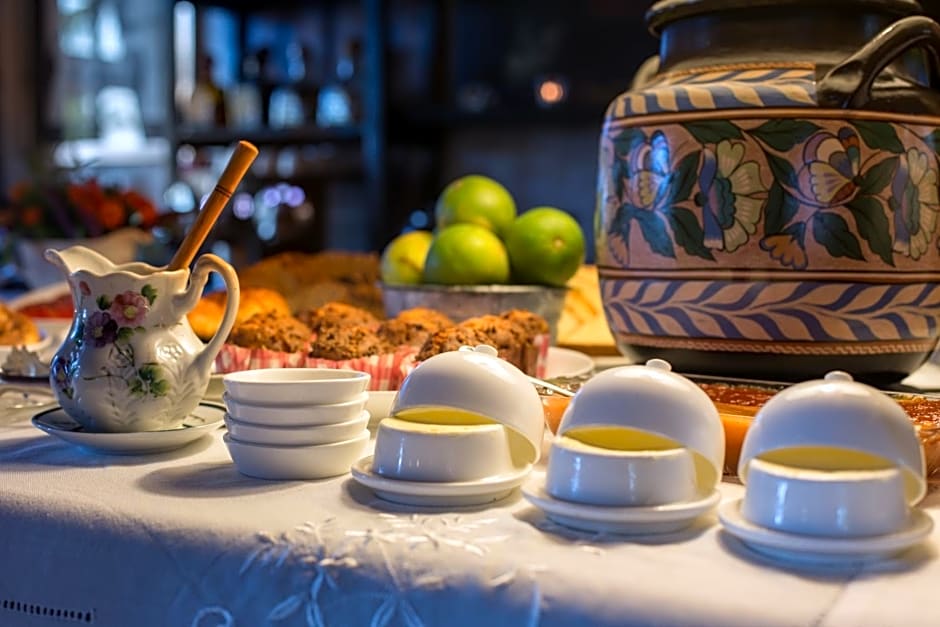 Ser Casasandra Boutique Hotel                                                                    