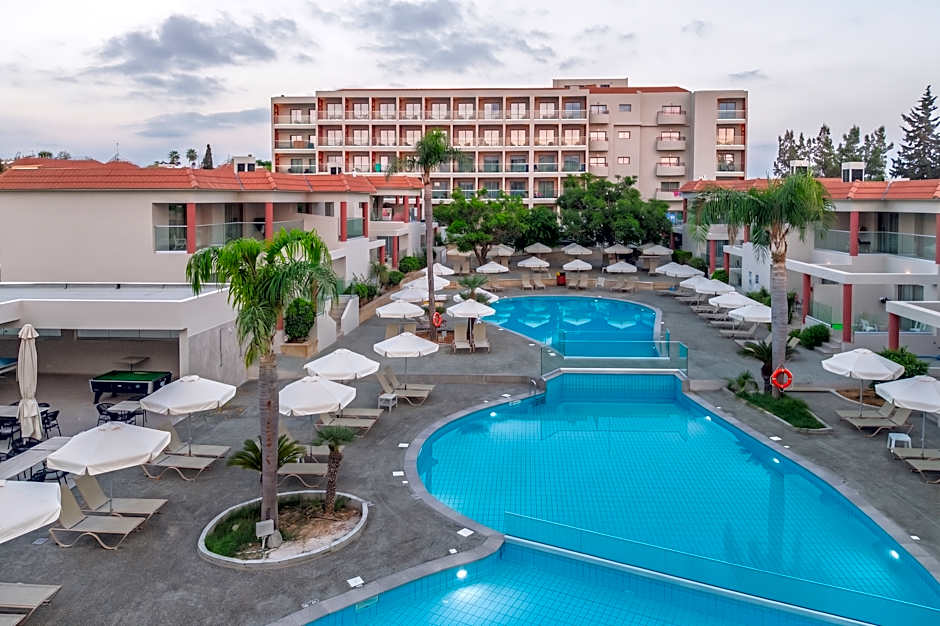 Sun Palace Protaras Waterpark Resort
