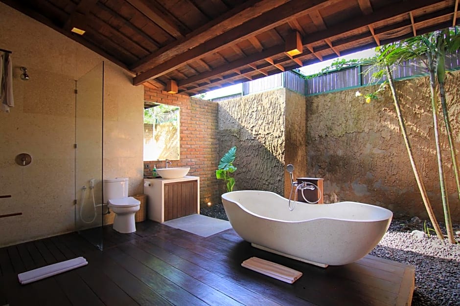 Taulan Villa by Social Hideout