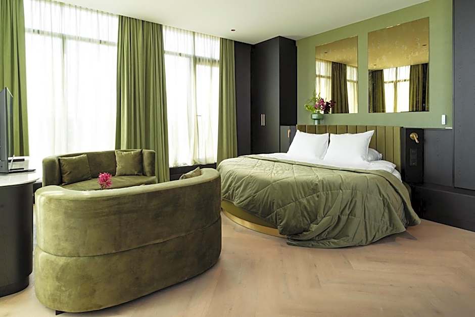 Van der Valk TheaterHotel De Oranjerie
