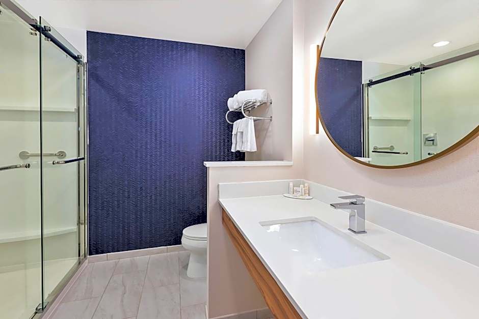 Fairfield Inn and Suites by Marriott Goshen