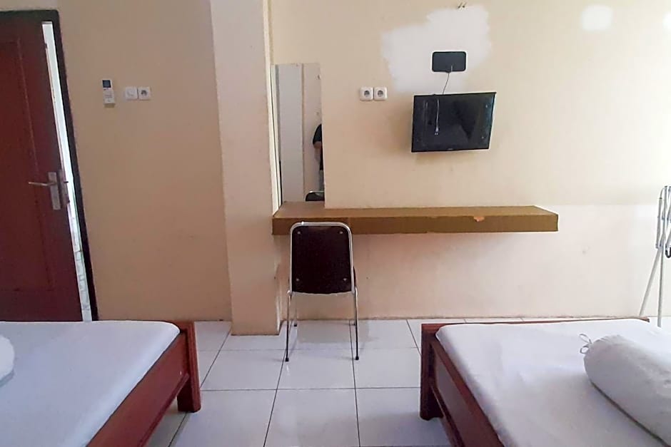 RedDoorz Syariah At Penginapan Sederhana Palembang