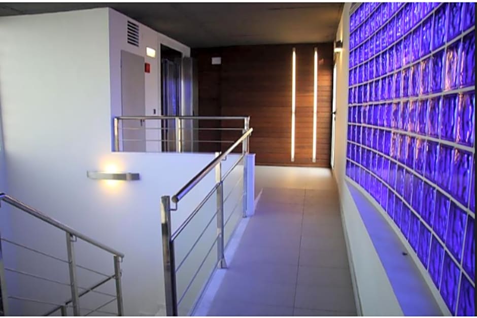 Monaco Family Apartments