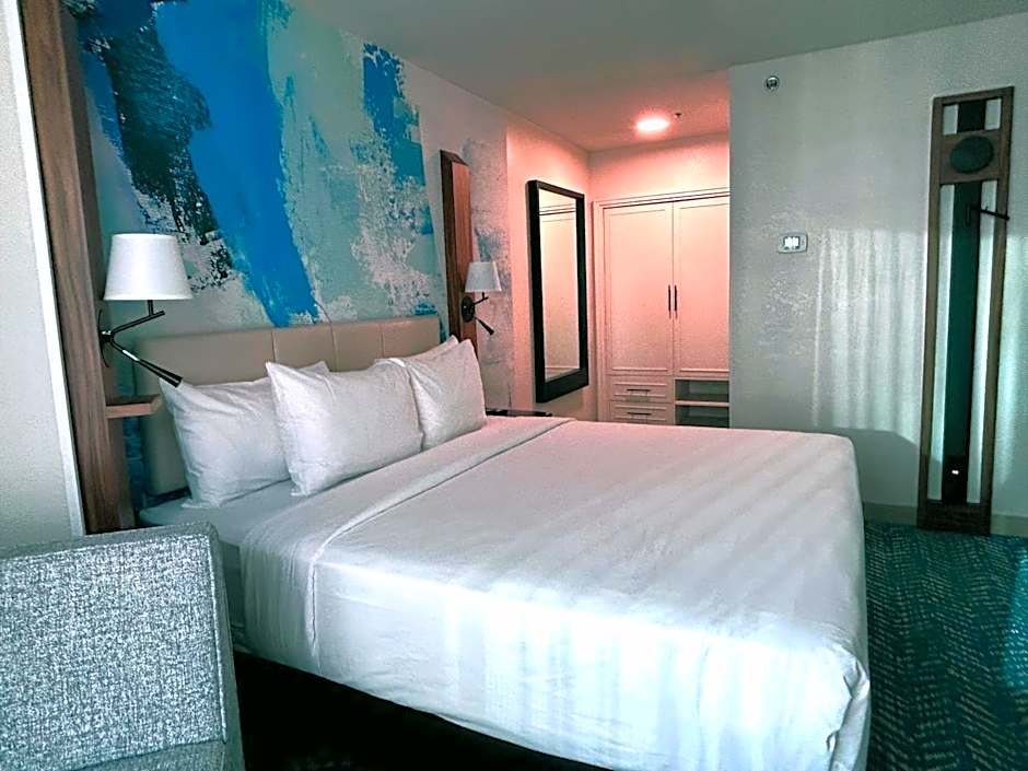 Fort Pontchartrain Detroit, a Wyndham Hotel