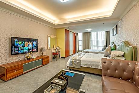 Deluxe Twin Room with City View