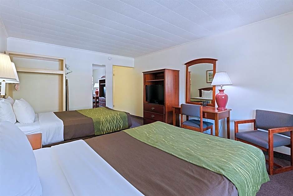 SureStay by Best Western Cherokee on the River