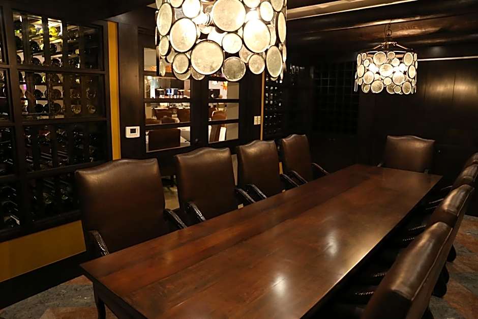 Sirena del Mar by Vacation Club Rentals