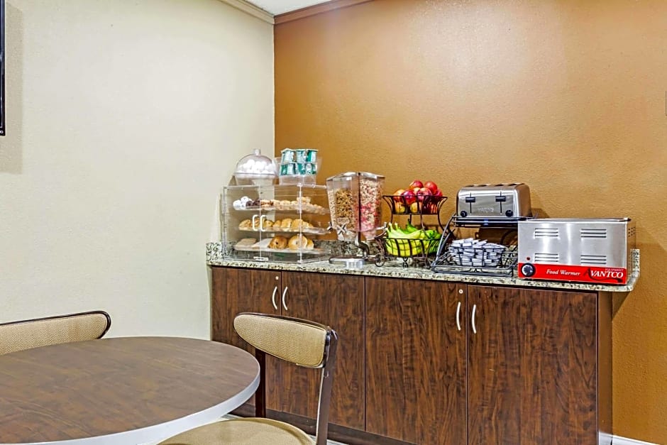 Microtel Inn & Suites by Wyndham Lexington