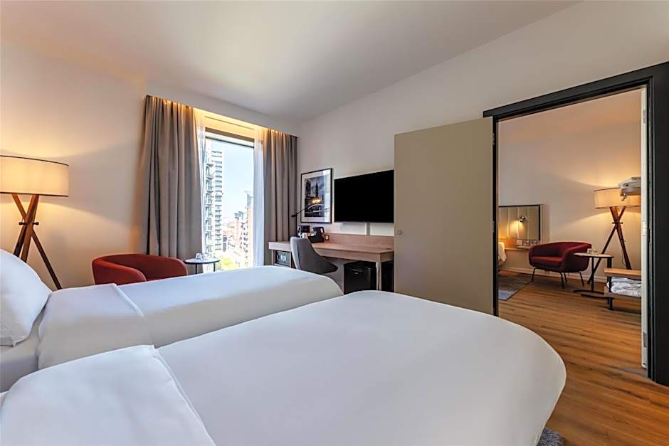 Radisson Hotel Manchester City Centre, A Verified Net Zero Hotel