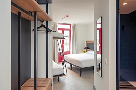 Superior Family Room