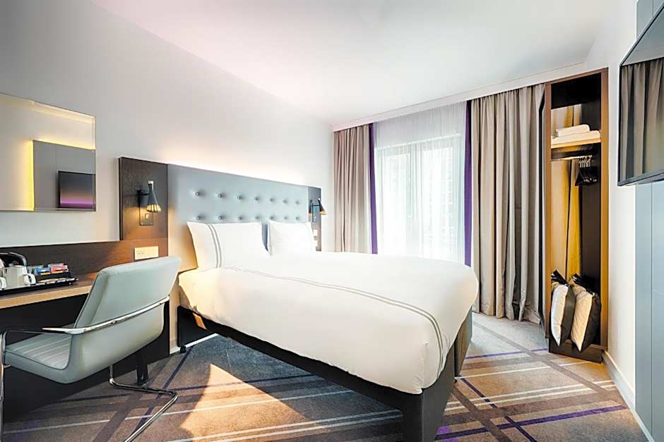 Premier Inn Wiesbaden City Centre