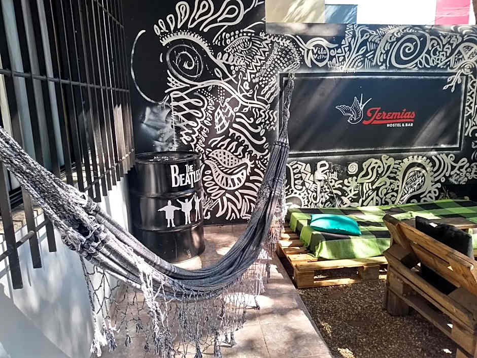 Jeremias Hostel Bar
