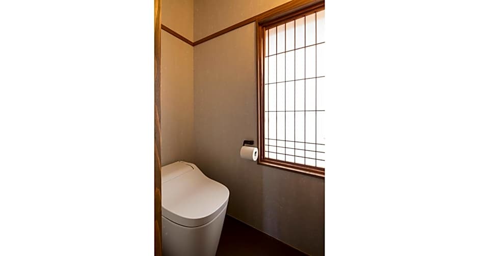 Hikoso-machi Gin no Ma