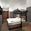 Hotel Cabin