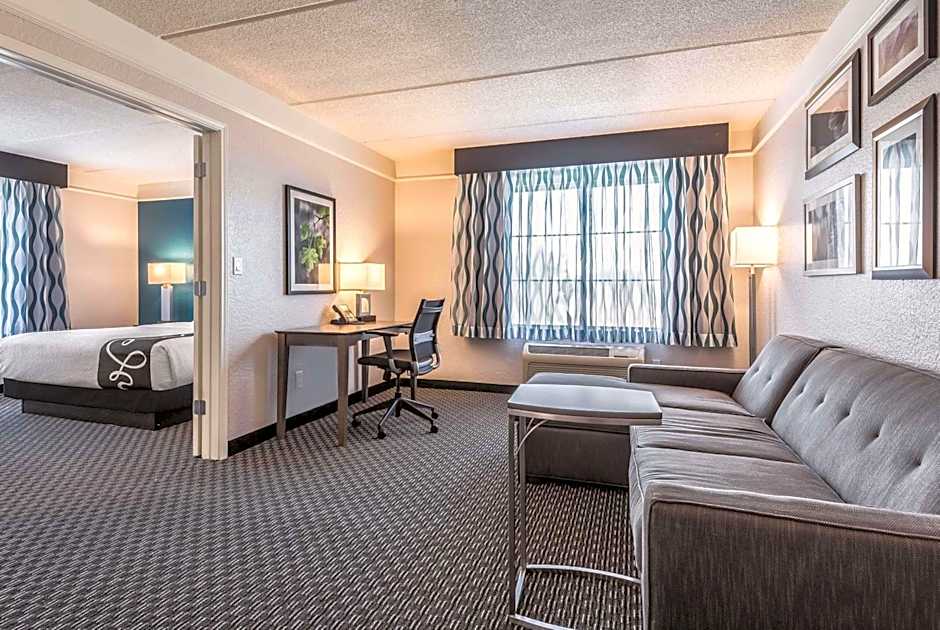 La Quinta Inn & Suites by Wyndham Lake Mary