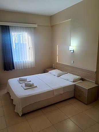 Triple Room with Balcony