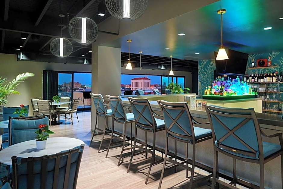 The Tremont House, Galveston, a Tribute Portfolio Hotel