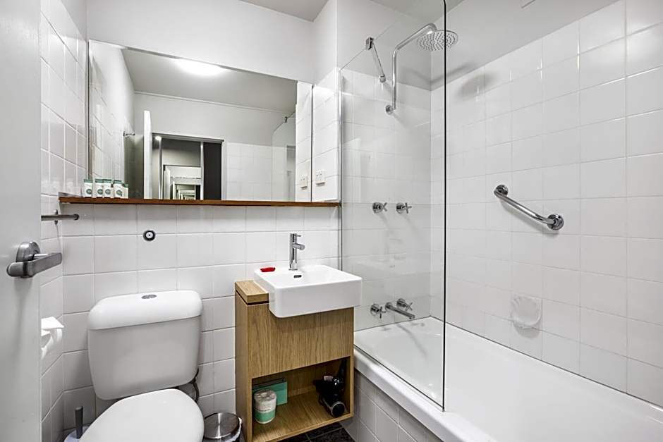 Burnie Central Townhouse Hotel