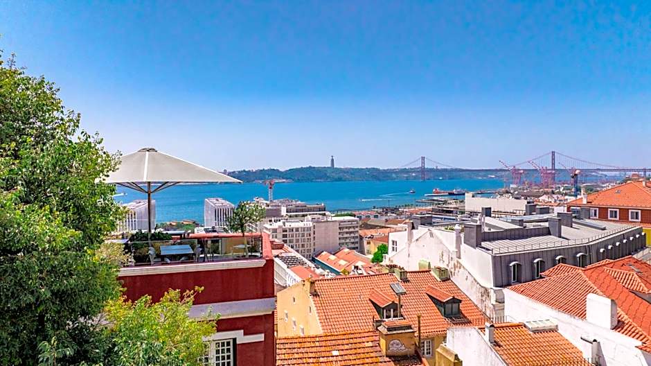 Monte Belvedere Hotel by Shiadu