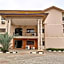 Dreamland Suites